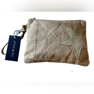 Chloe & Lex Star Wristlet